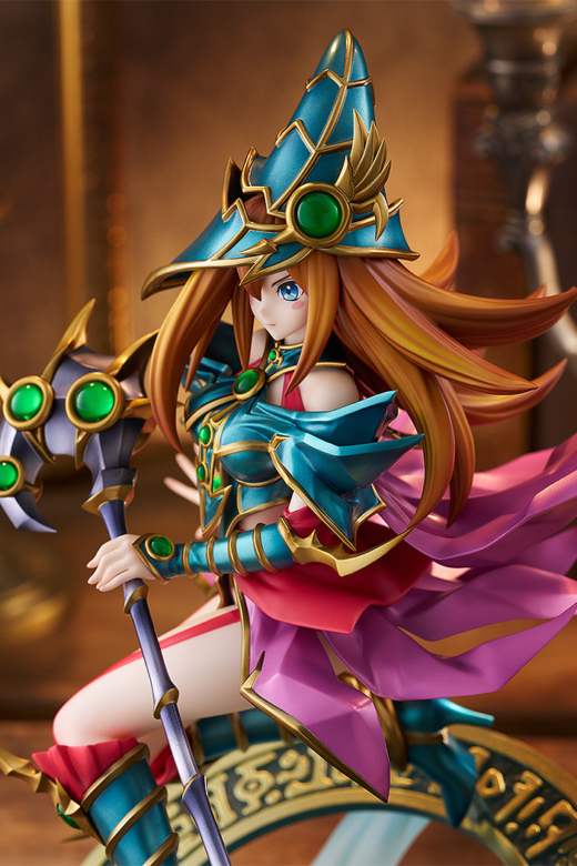 Descubre el apasionante mundo de Figura Monstruo Valkyria Maga Yu-Gi-Oh!.