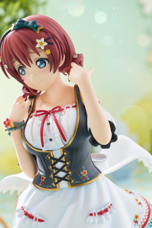 Descubre el apasionante mundo de Figura Emma Verde Love Live! Nijigasaki High School Idol Club.