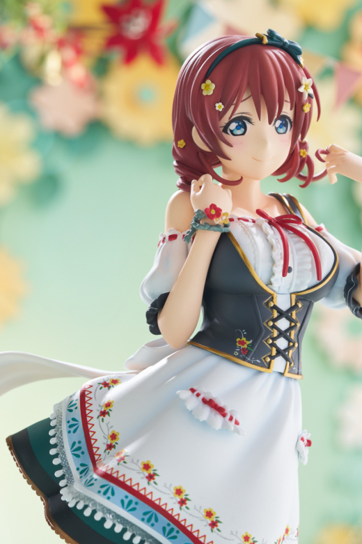 Descubre el apasionante mundo de Figura Emma Verde Love Live! Nijigasaki High School Idol Club.