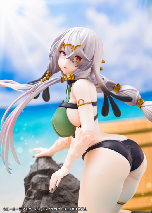 Figura Lila Decyrus Versión Traje de Baño Descubre el apasionante mundo de Figura Lila Decyrus Versión Traje de Baño.