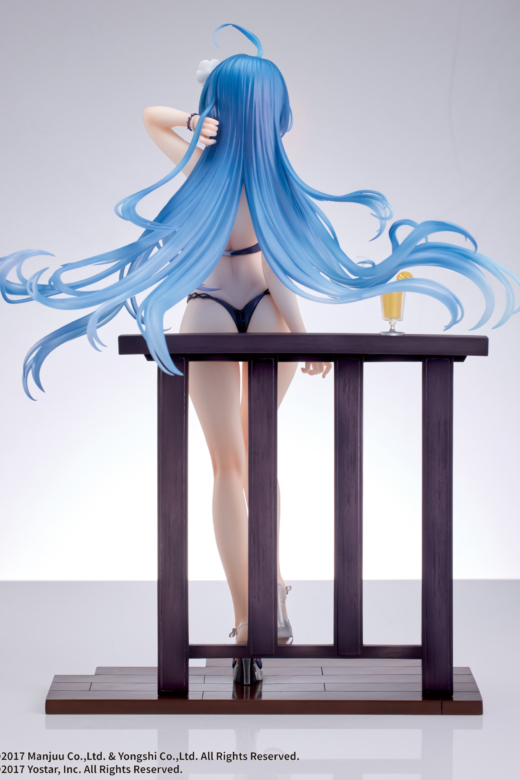 Descubre el apasionante mundo de Figura Helena Azur Lane Versión Ola Triangular Brillante.