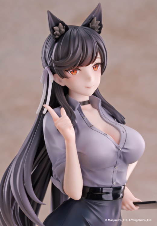 Descubre el apasionante mundo de Figura Azur Lane Atago Versión Oficina.