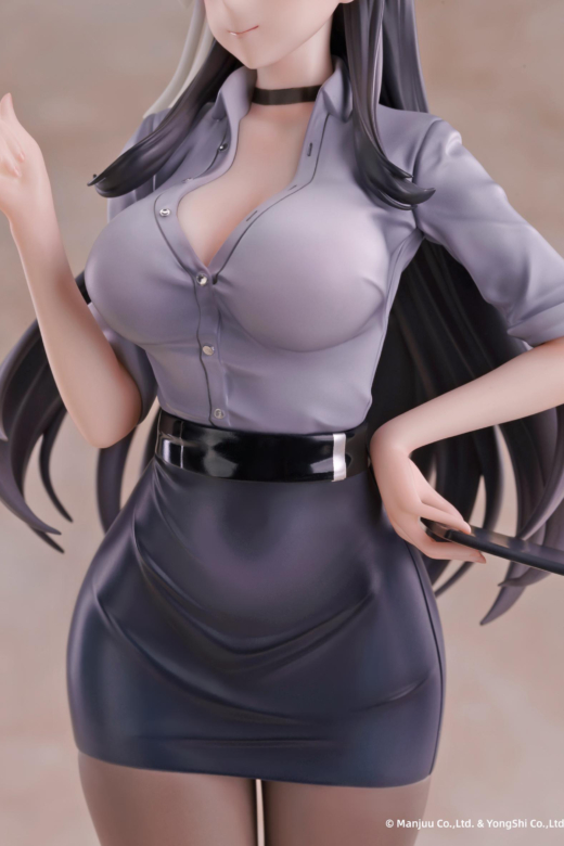 Descubre el apasionante mundo de Figura Azur Lane Atago Versión Oficina.