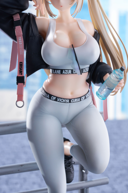 Descubre el apasionante mundo de Figura Azur Lane Kersaint Reverent Runner.