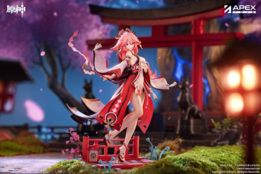 Descubre el apasionante mundo de Figura Yae Miko Versión Diversión Astuta Genshin Impact.