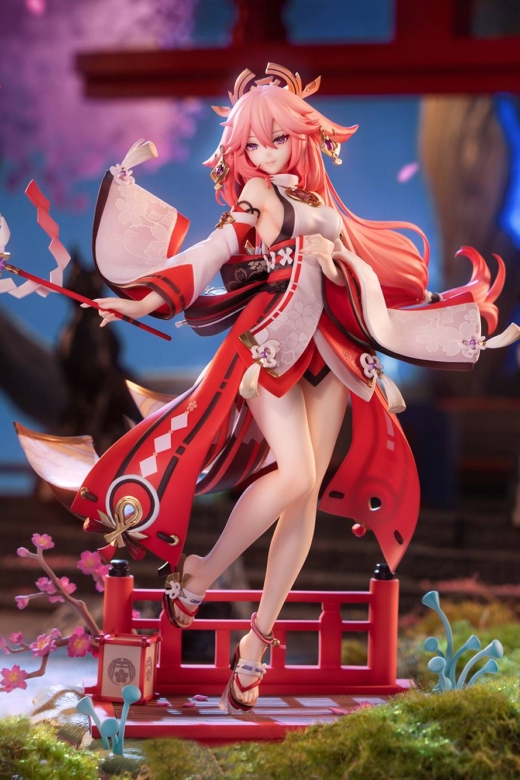 Descubre el apasionante mundo de Figura Yae Miko Versión Diversión Astuta Genshin Impact.