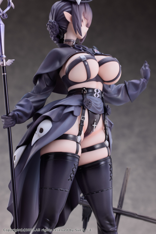 Descubre el apasionante mundo de Figura Plague Doctor KARA Edición Deluxe Original Character.