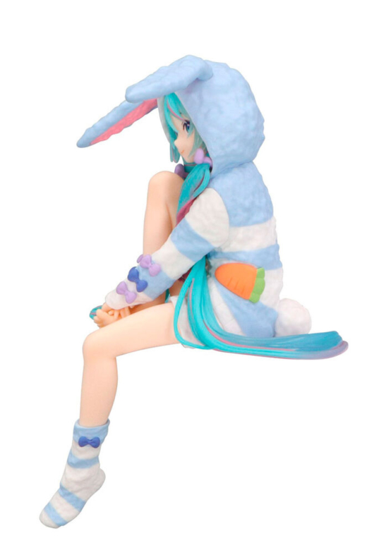 Descubre el apasionante mundo de Figura Noodle Stopper Hatsune Miku Pijama Orejas de Conejo.