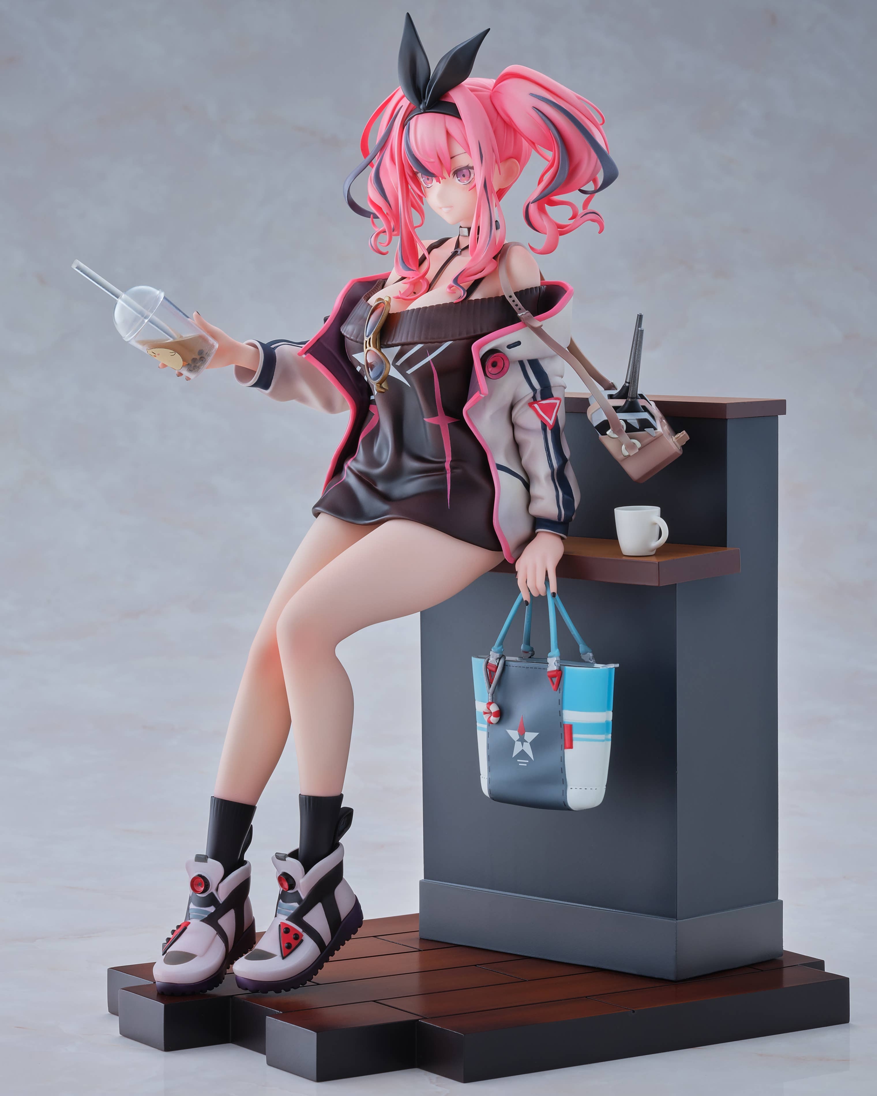 Estatua Azur Lane Bremerton Day-Off Date