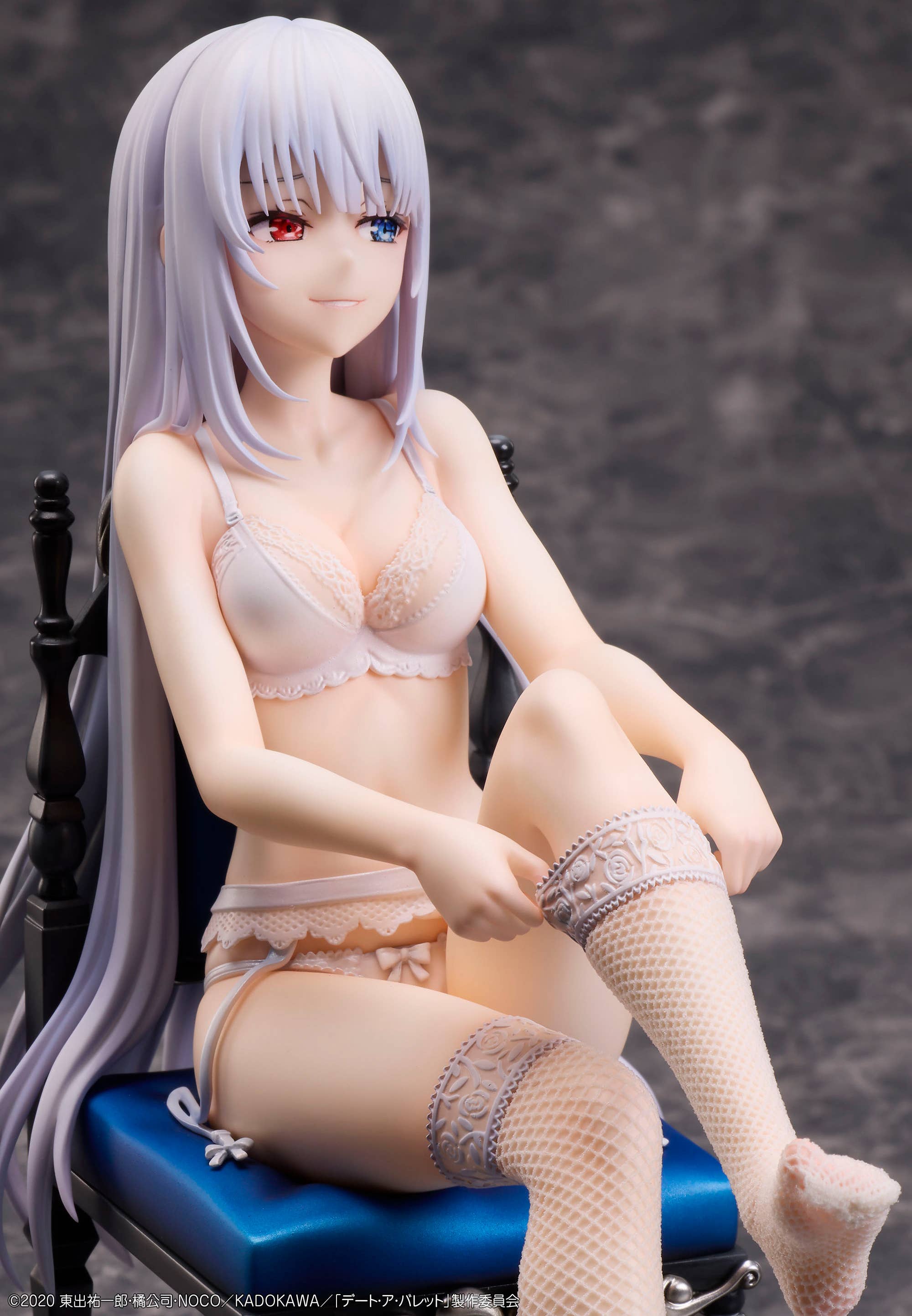 Figura Date A Bullet White Queen